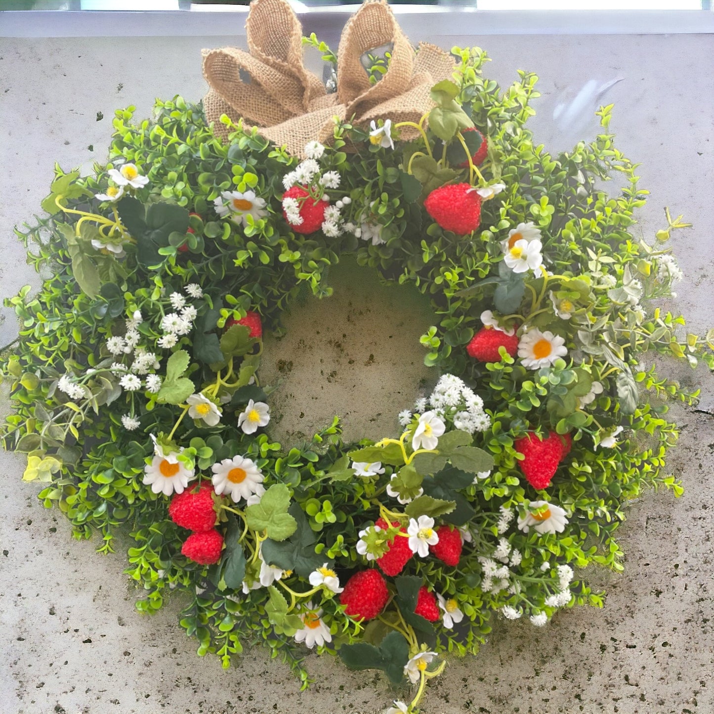 Strawberry’s and Daisies Wreath