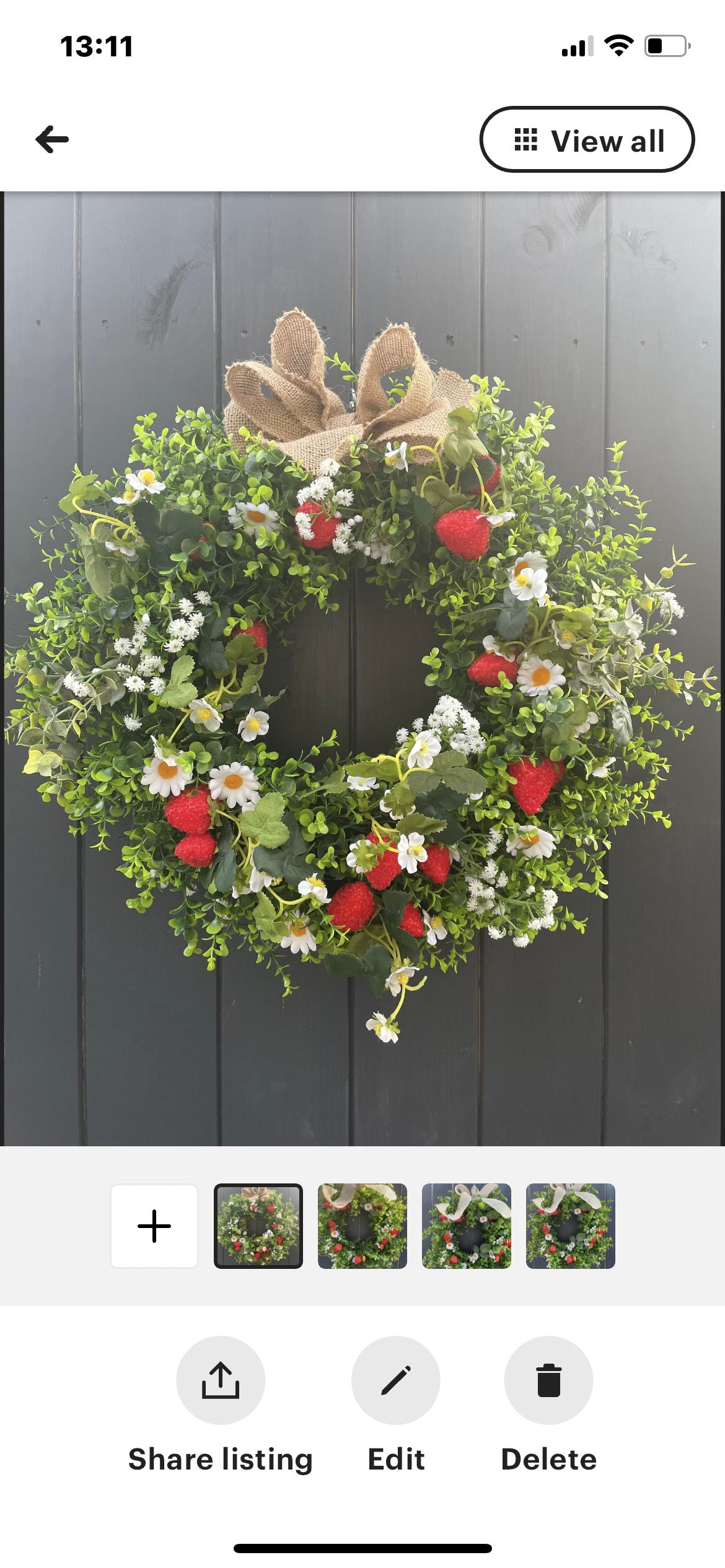 Strawberry’s and Daisies Wreath