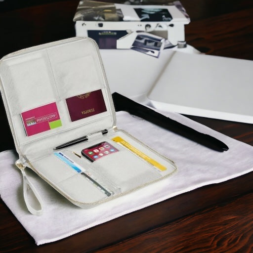 Boutique Travel Document / Tec Wallet