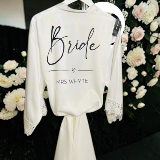 White Bride Lace Sleeved Robe