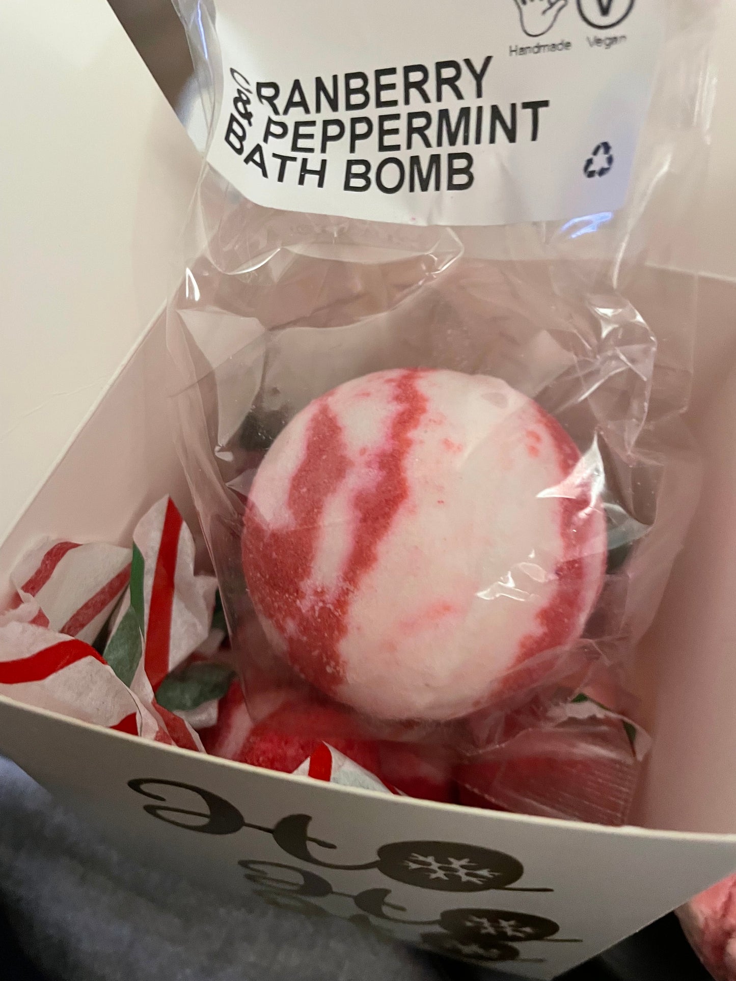 Candy Cane Bath Bomb and bath shots gift set