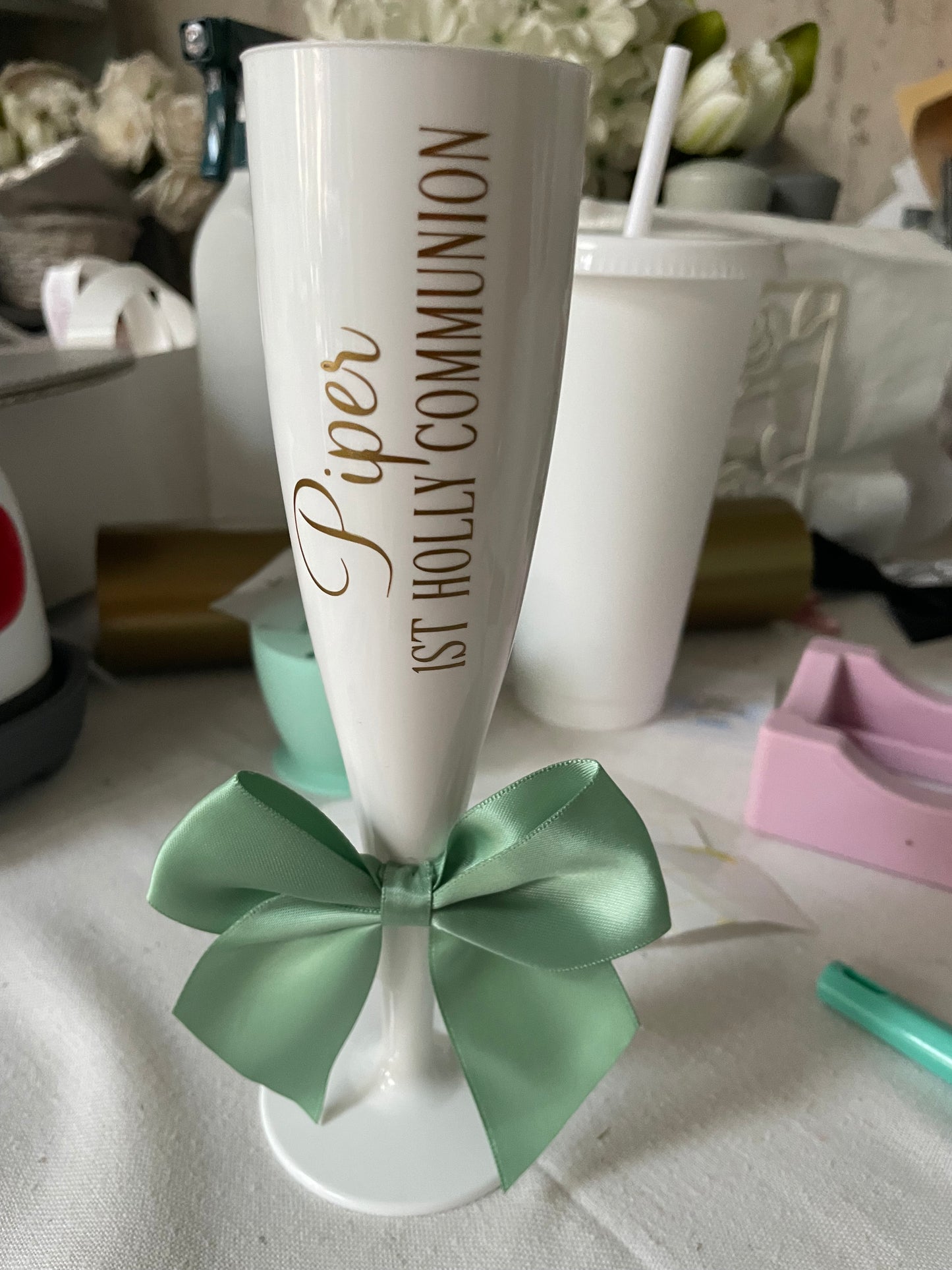 Personalised Wedding /Party / Celebration  Flutes with Pearls