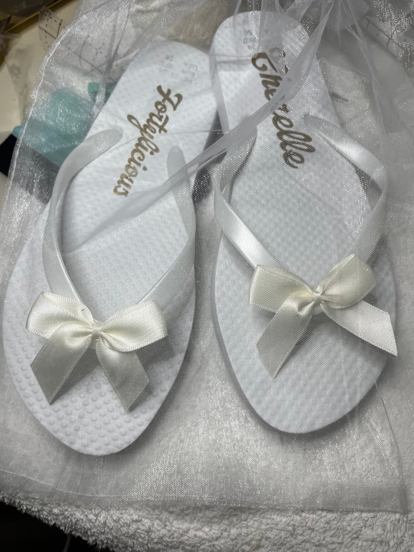 Bride / Bridesmaids / Birthday Flip Flops