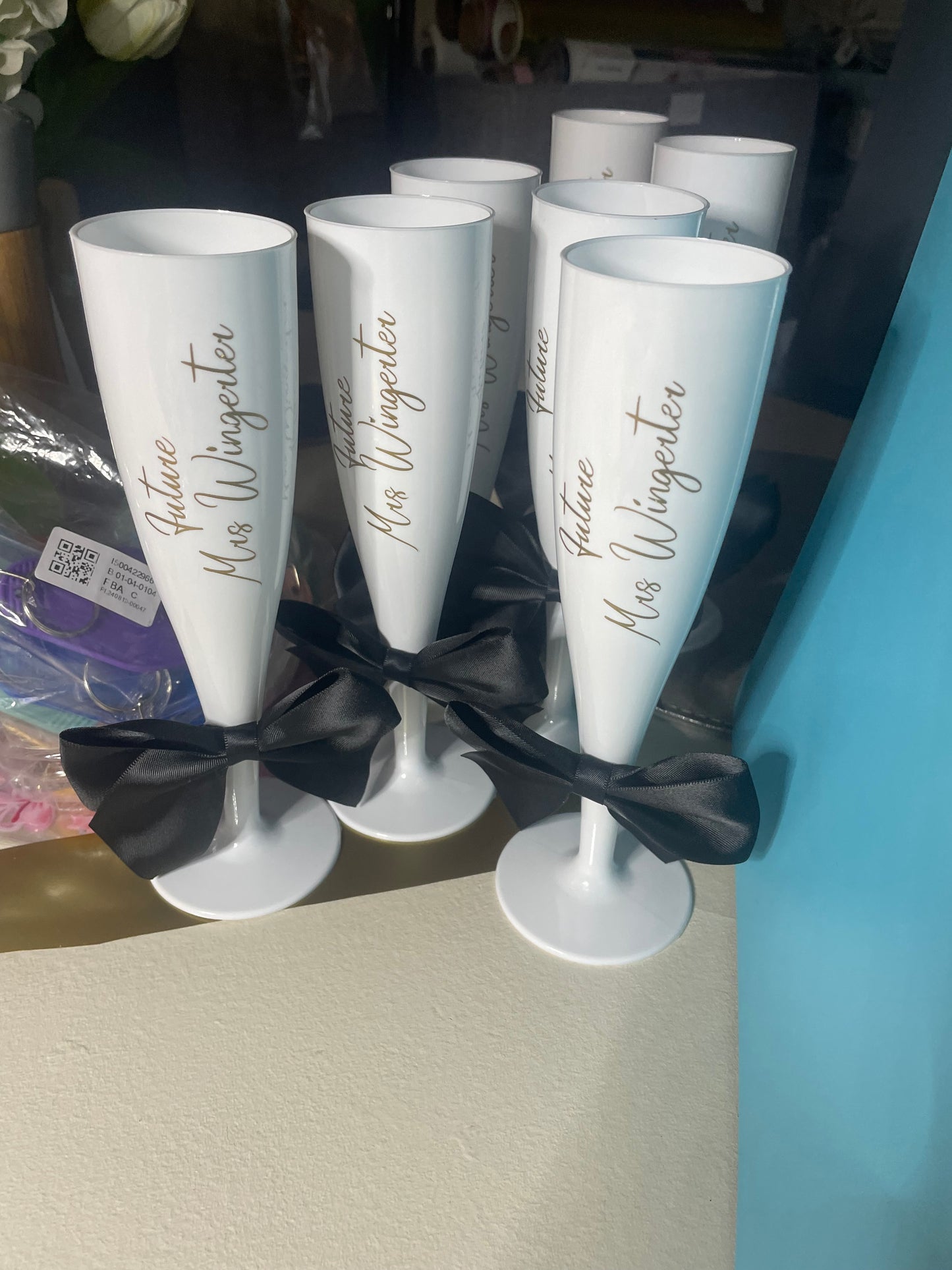 Personalised Wedding /Party / Celebration  Flutes with Pearls