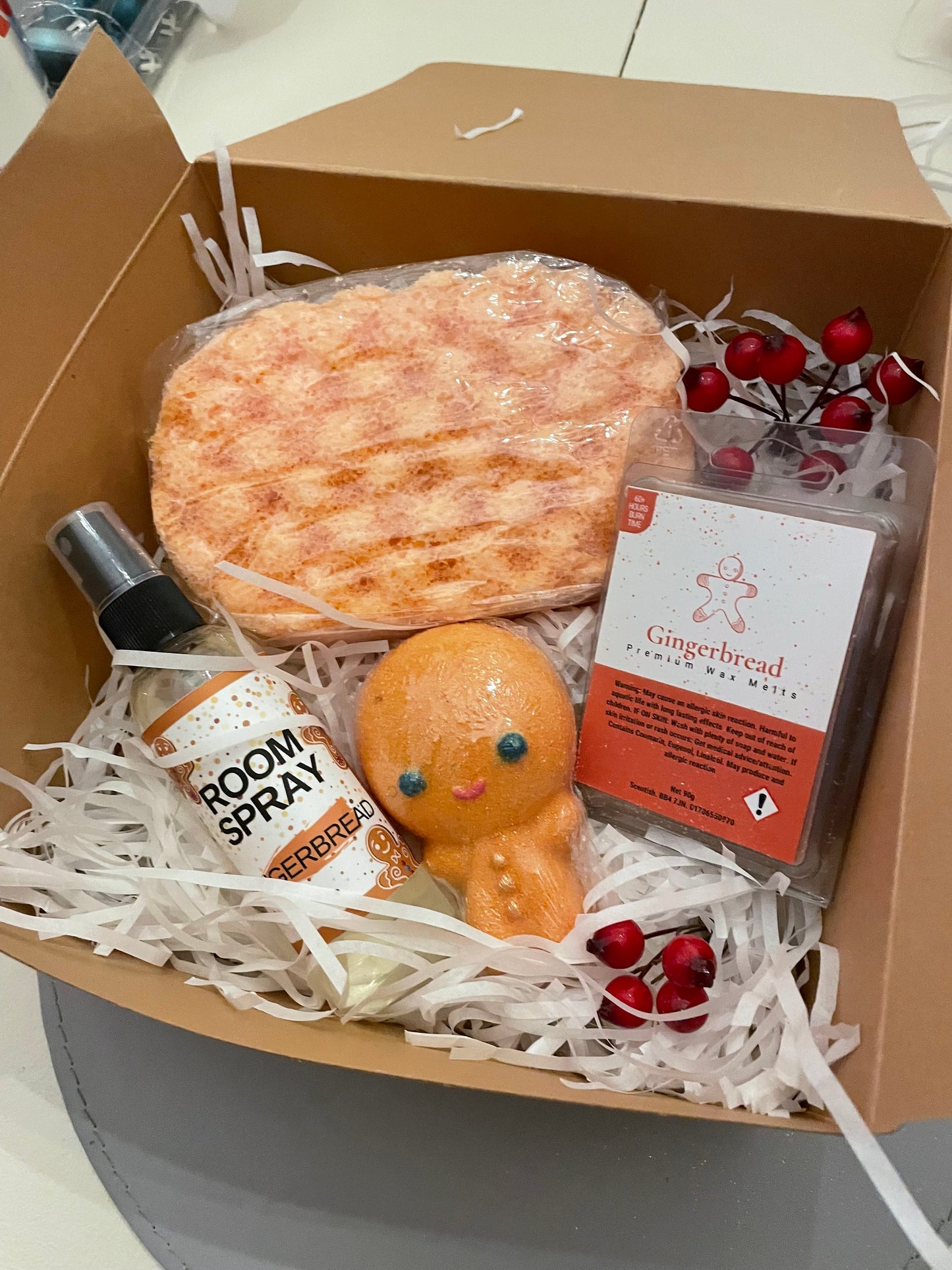 Gingerbread Bath Bomb and Wax Melt Gift box