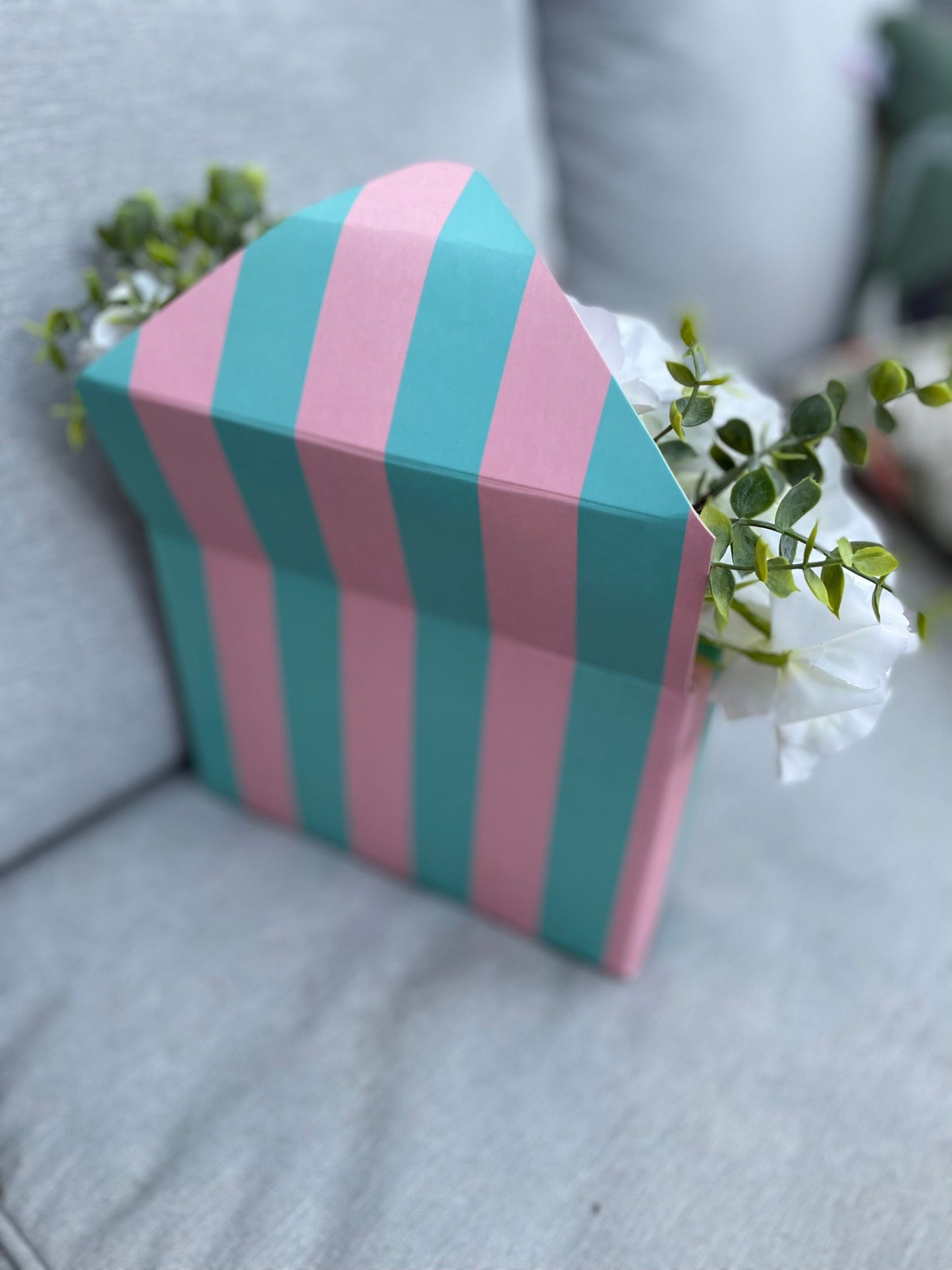 Flowers in a Envelope Box