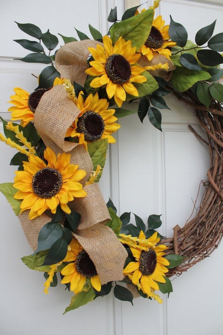 Sunny Sunflower Wreath