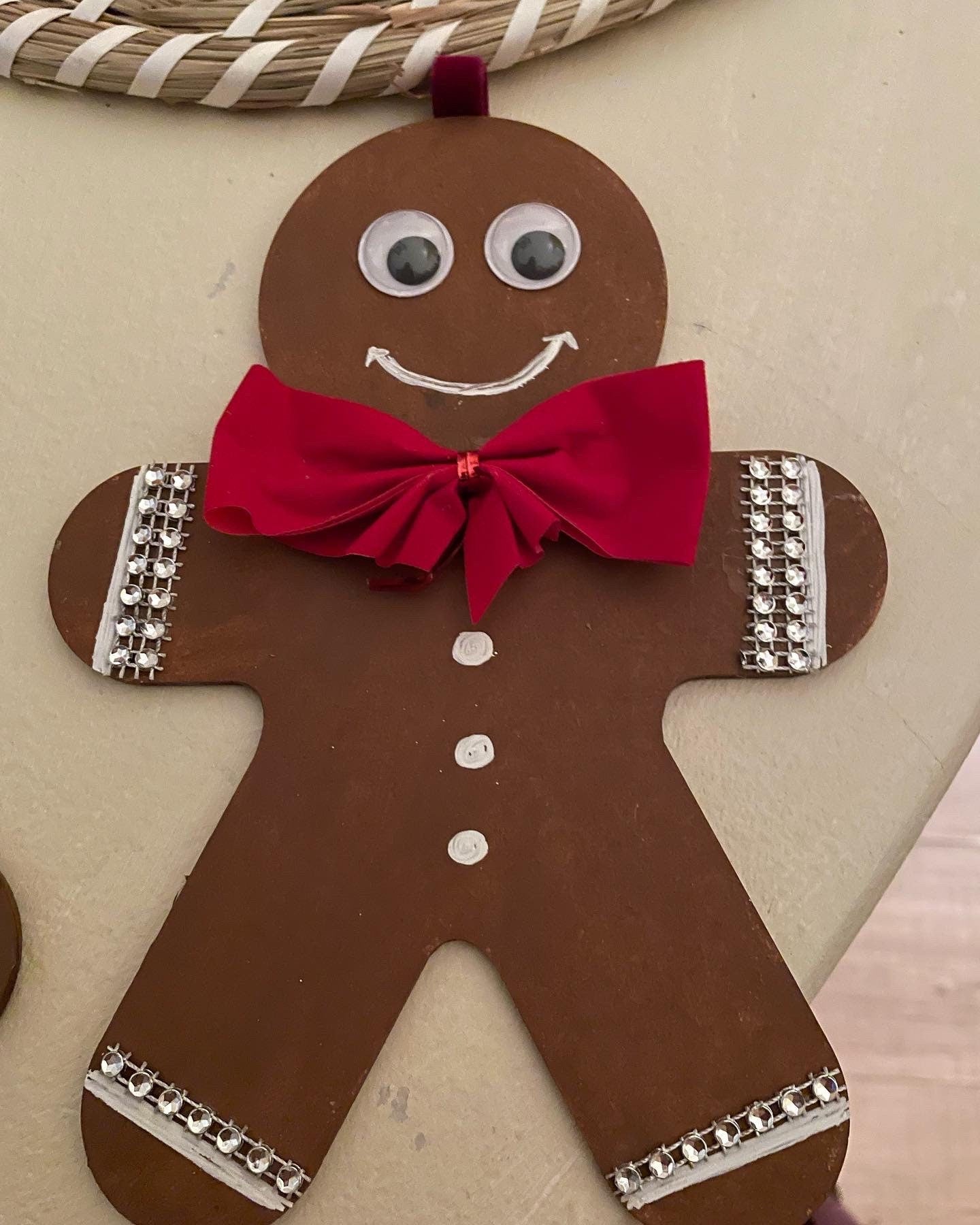 Gingerbread Men and women