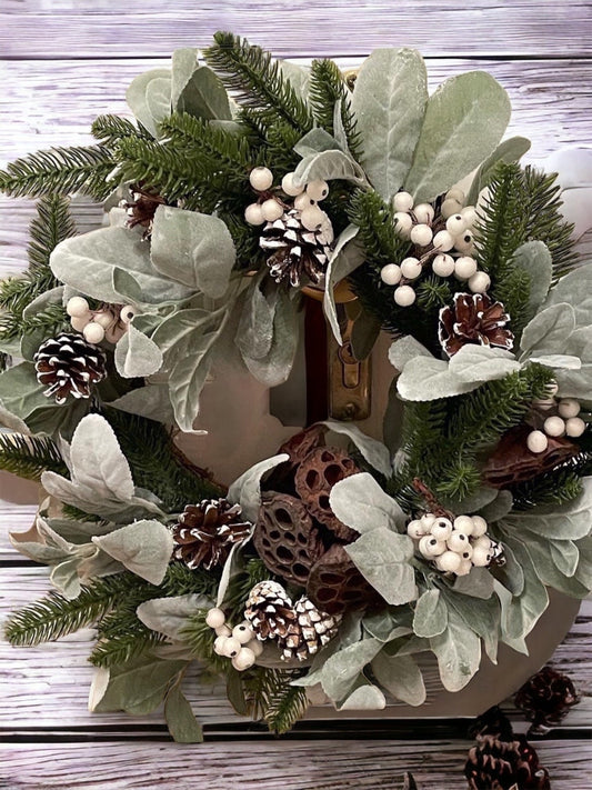 Rusty winter wreath / winter wreath / Christmas wreath / door decor / decoration